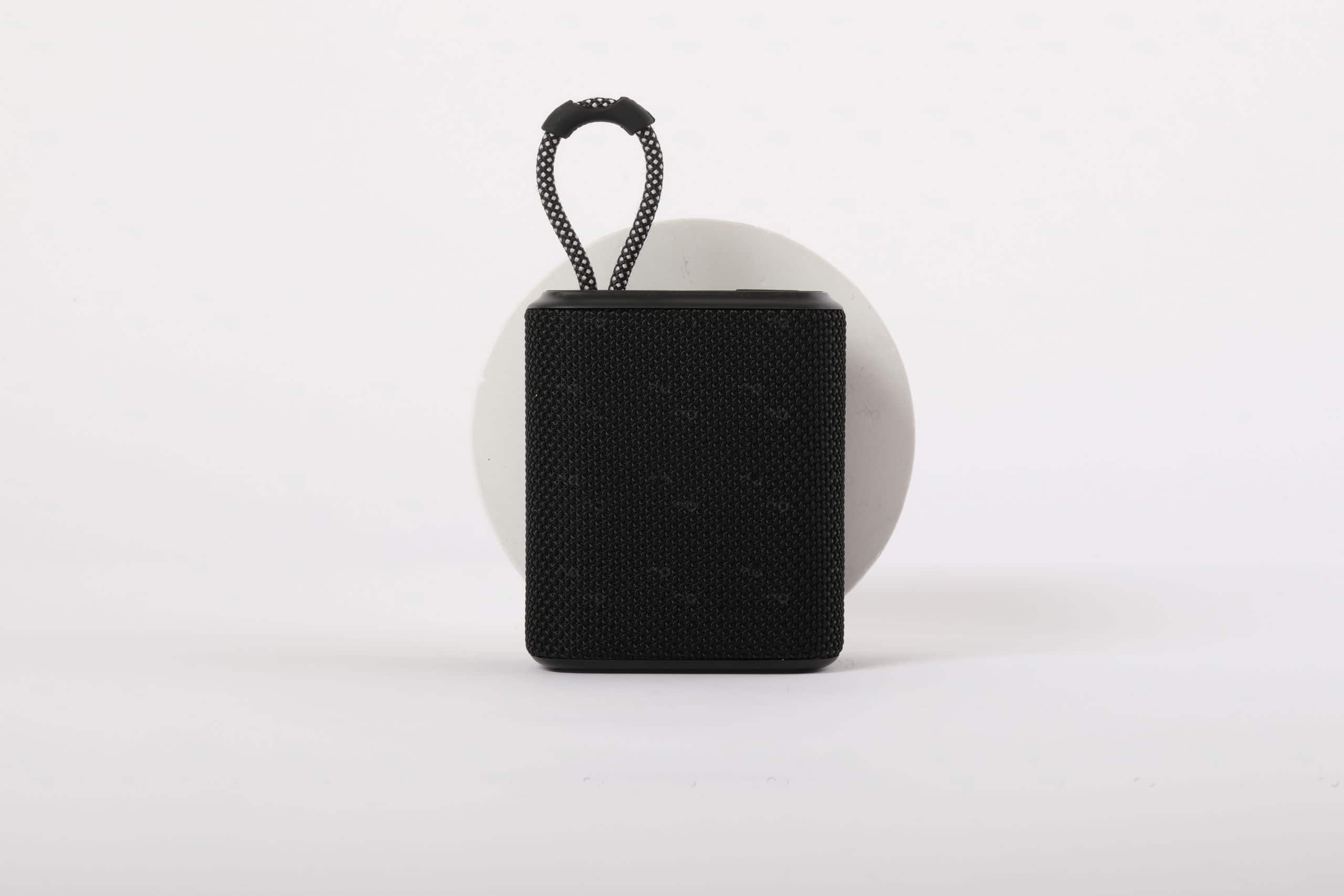 Portable Bluetooth Speaker: Compact ABS, Cloth Mesh, 10m Range